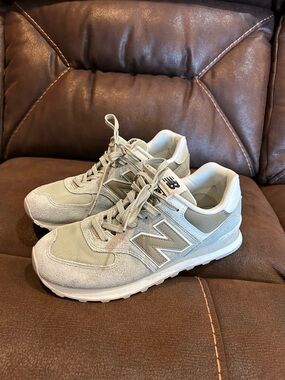 New Balance 574 Light Grey Suede & Mesh Sneakers